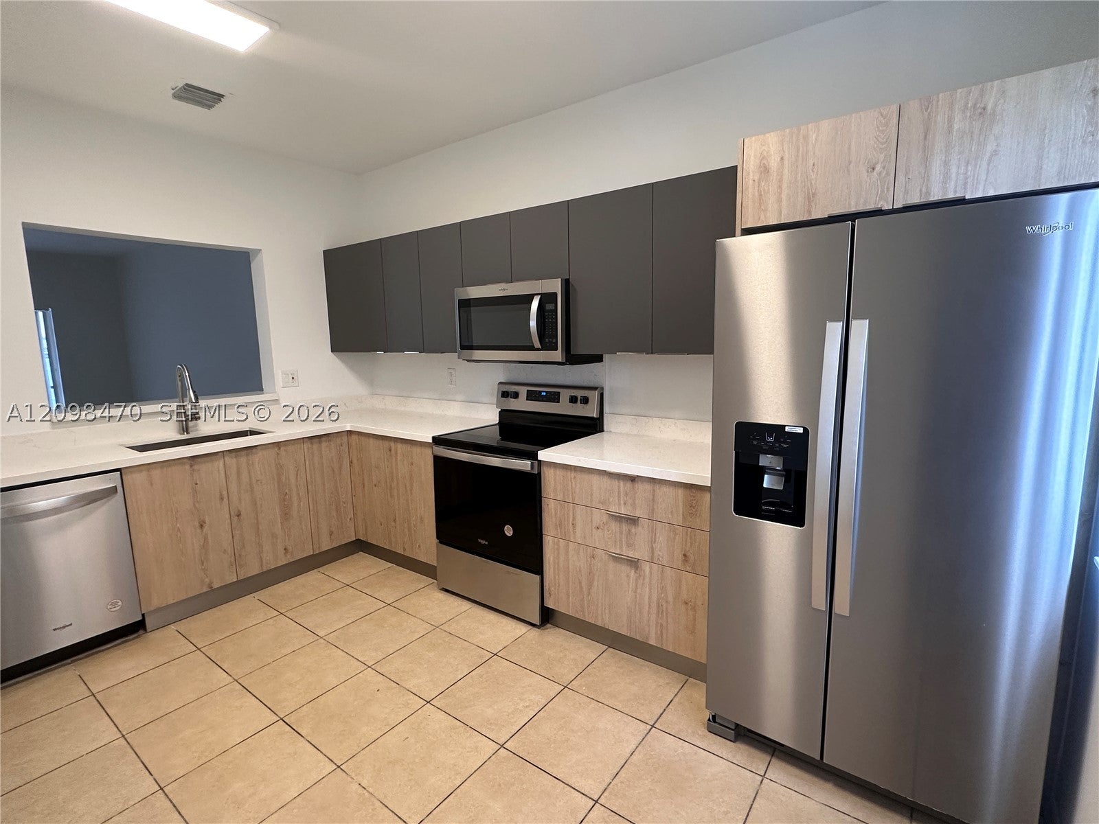 11810 NE 19th Dr 9
