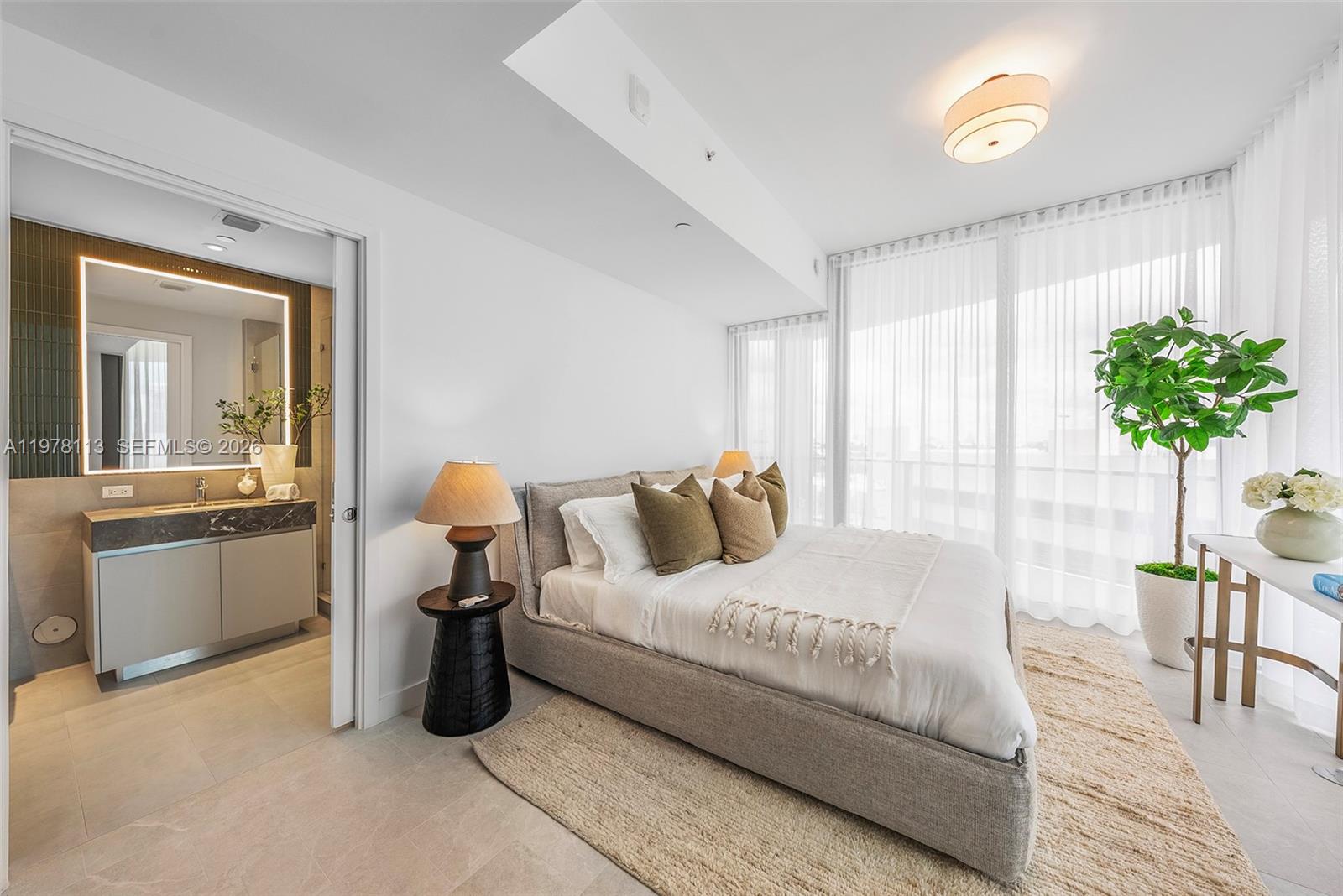 FIVE PARK - Residential Lease