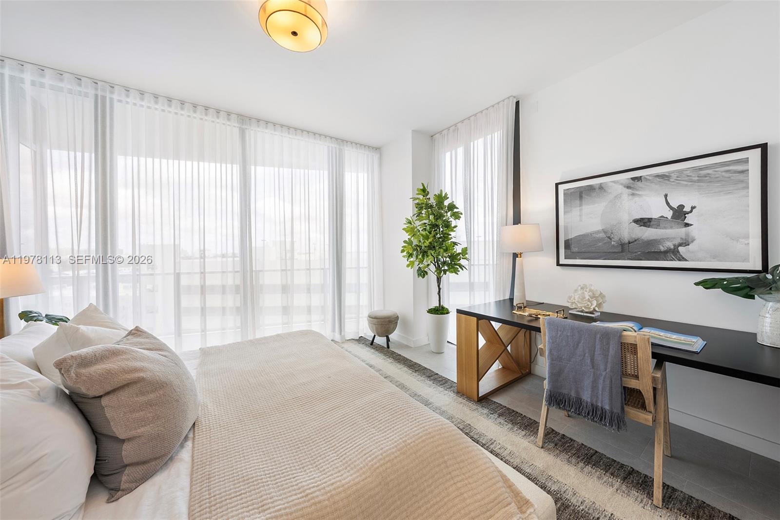 FIVE PARK - Residential Lease