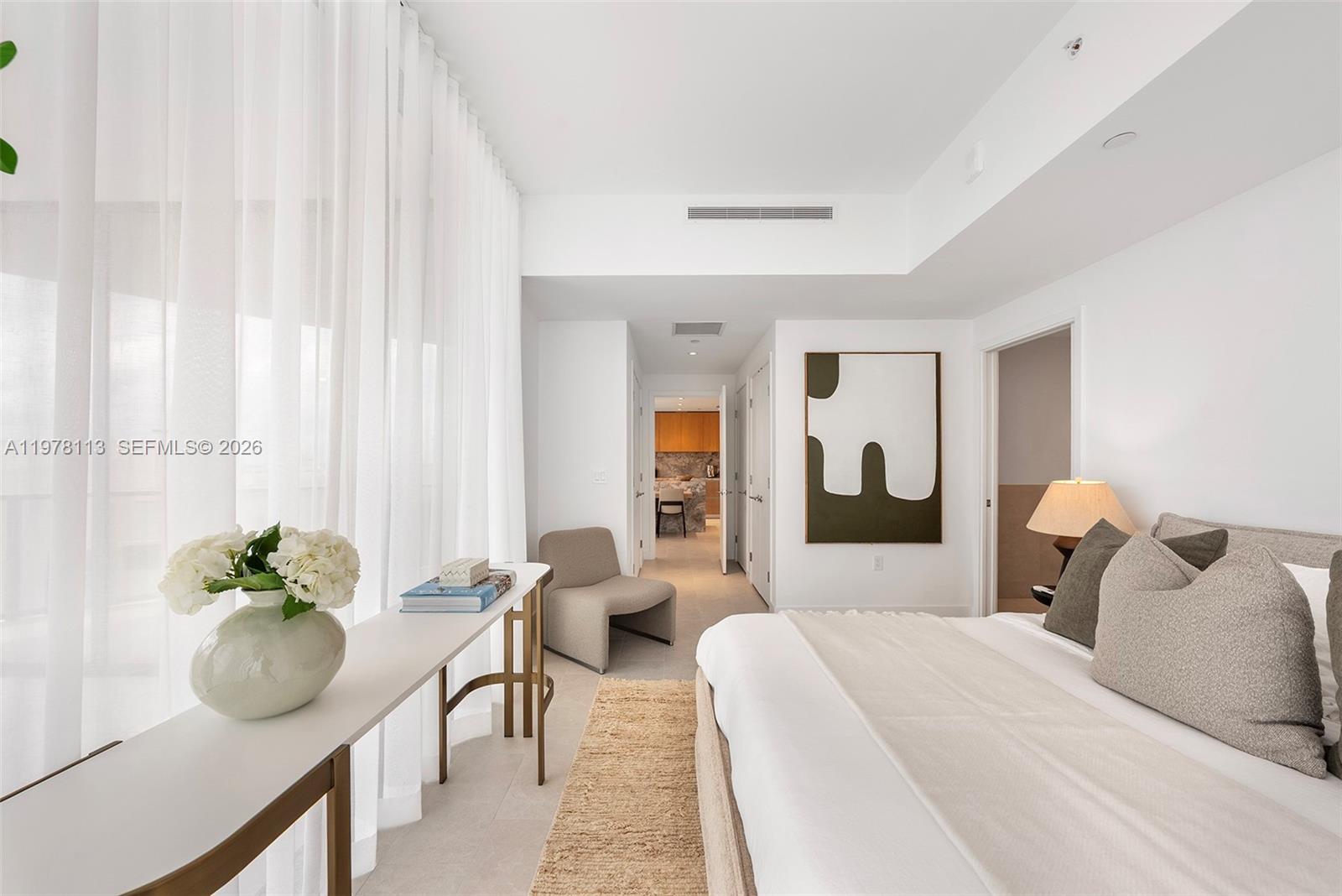 FIVE PARK - Residential Lease