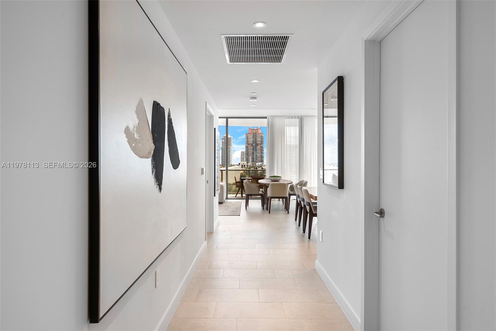 FIVE PARK - Residential Lease