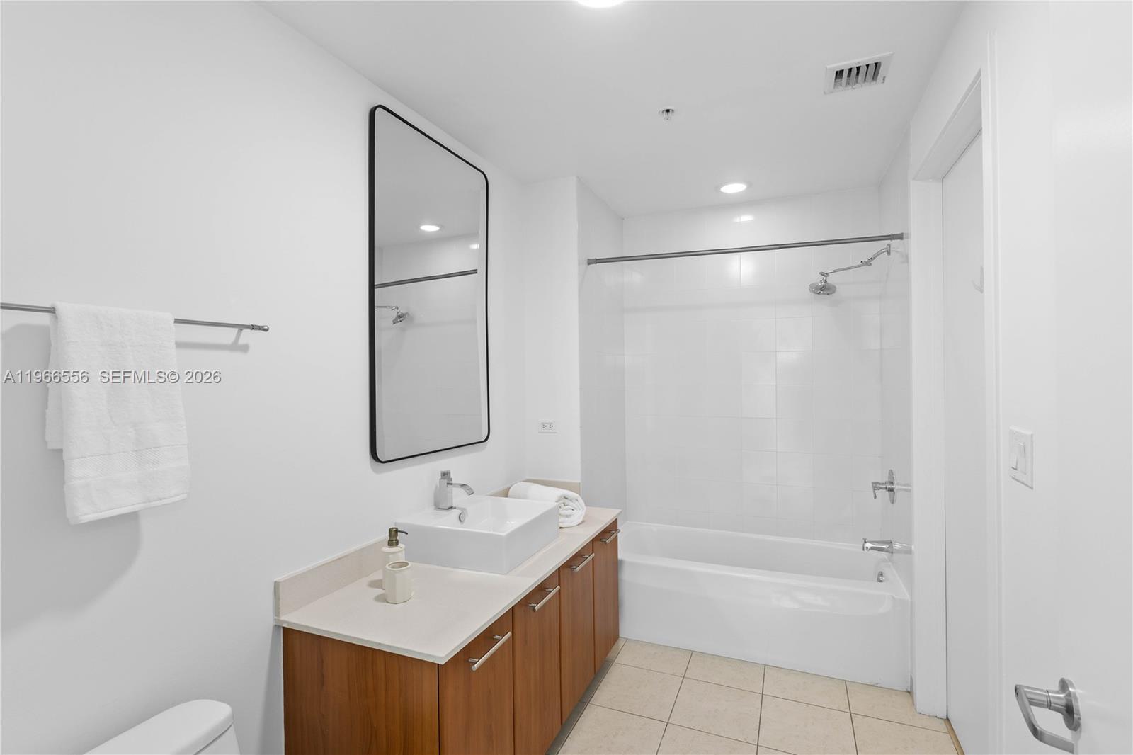 FOUR MIDTOWN MIAMI CONDO - Residential