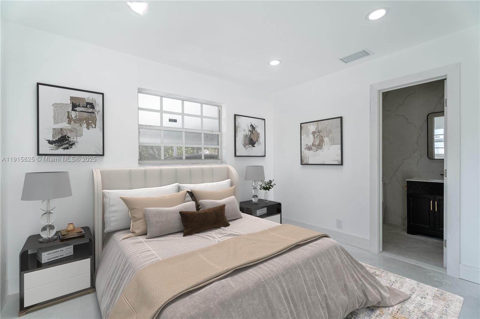 COMMONWEALTH MANOR - Residential