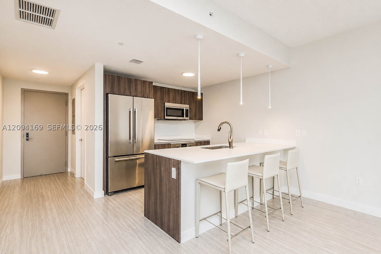 488 NE 18th St 4406