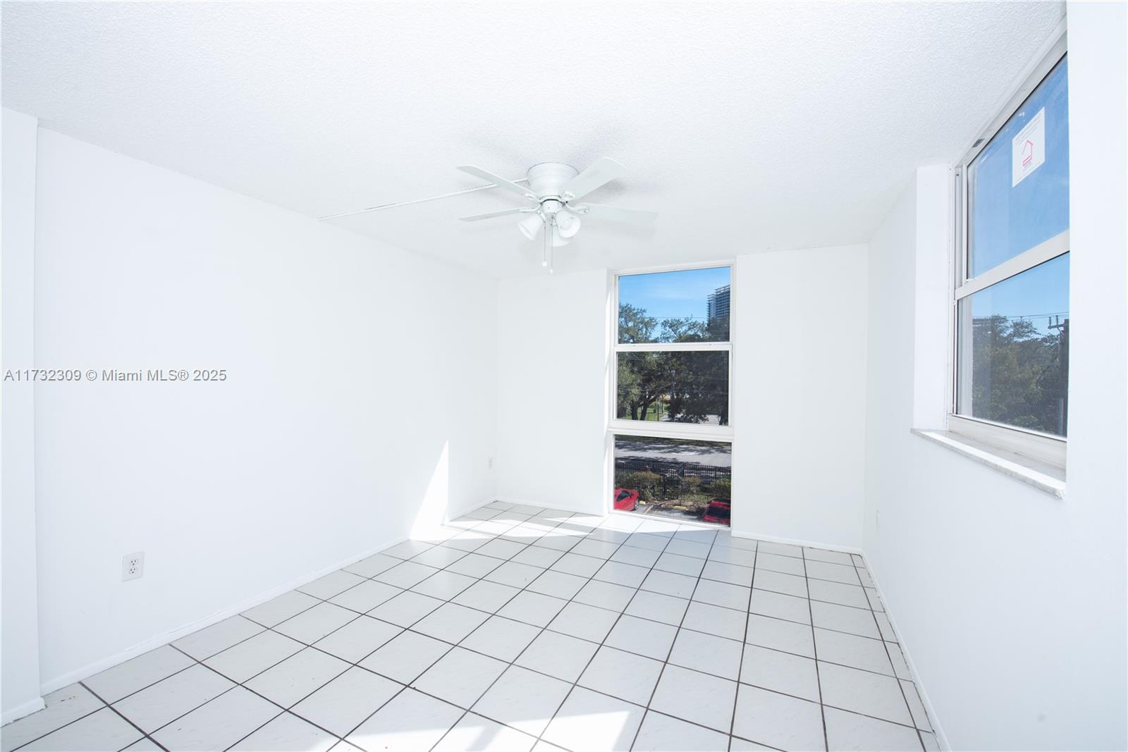 WOODSIDE APTS CONDO - Residential