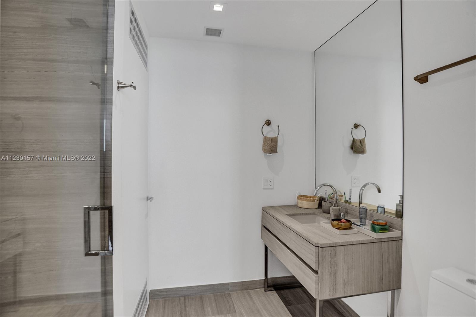 18975 COLLINS CONDO - Residential