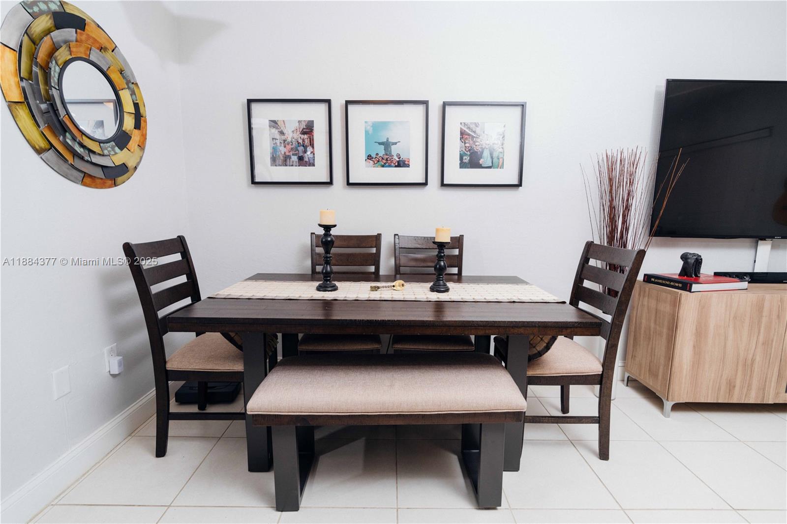 HIDEAWAY CONDO - Residential