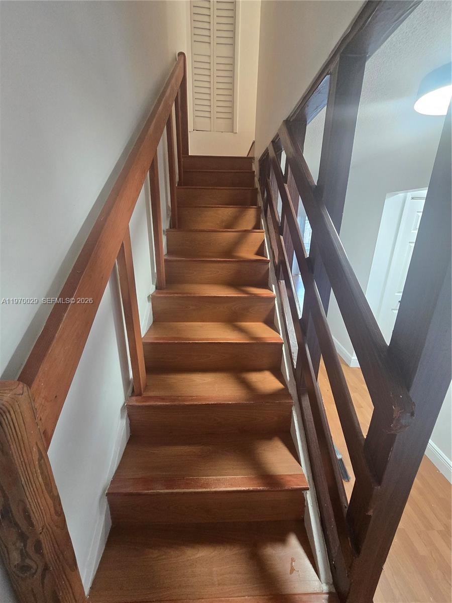 THE PARK TOWNHOMES CONDO - Residential