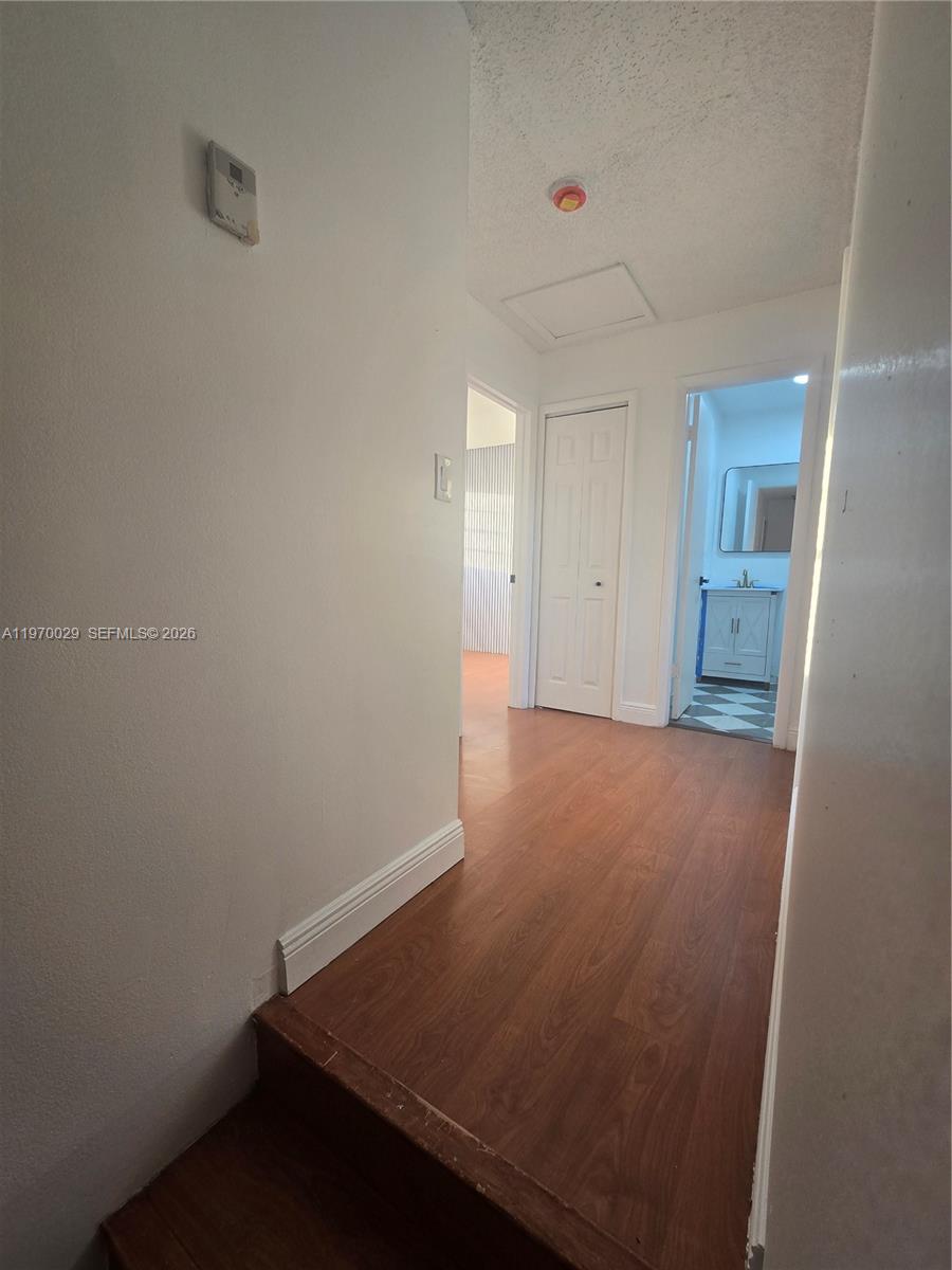 THE PARK TOWNHOMES CONDO - Residential