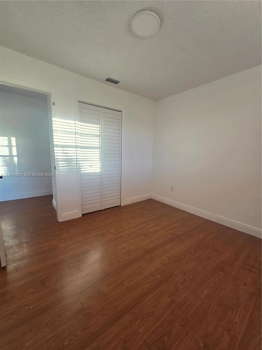 THE PARK TOWNHOMES CONDO - Residential