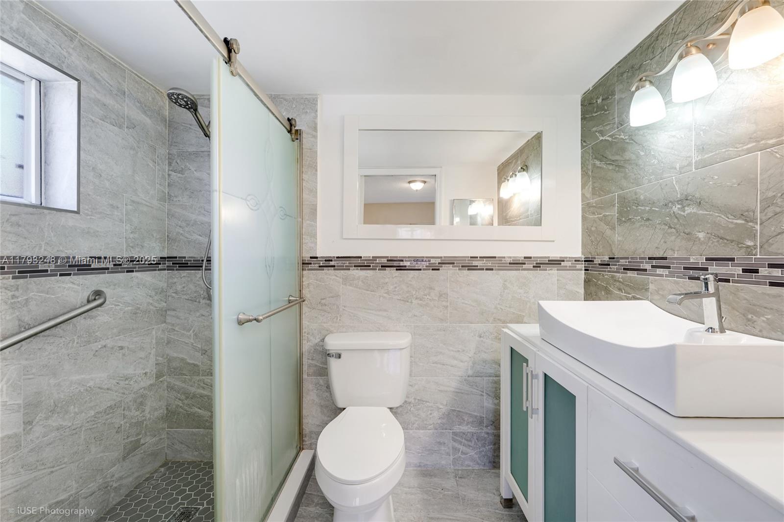 EL PRADO XIII CONDO - Residential