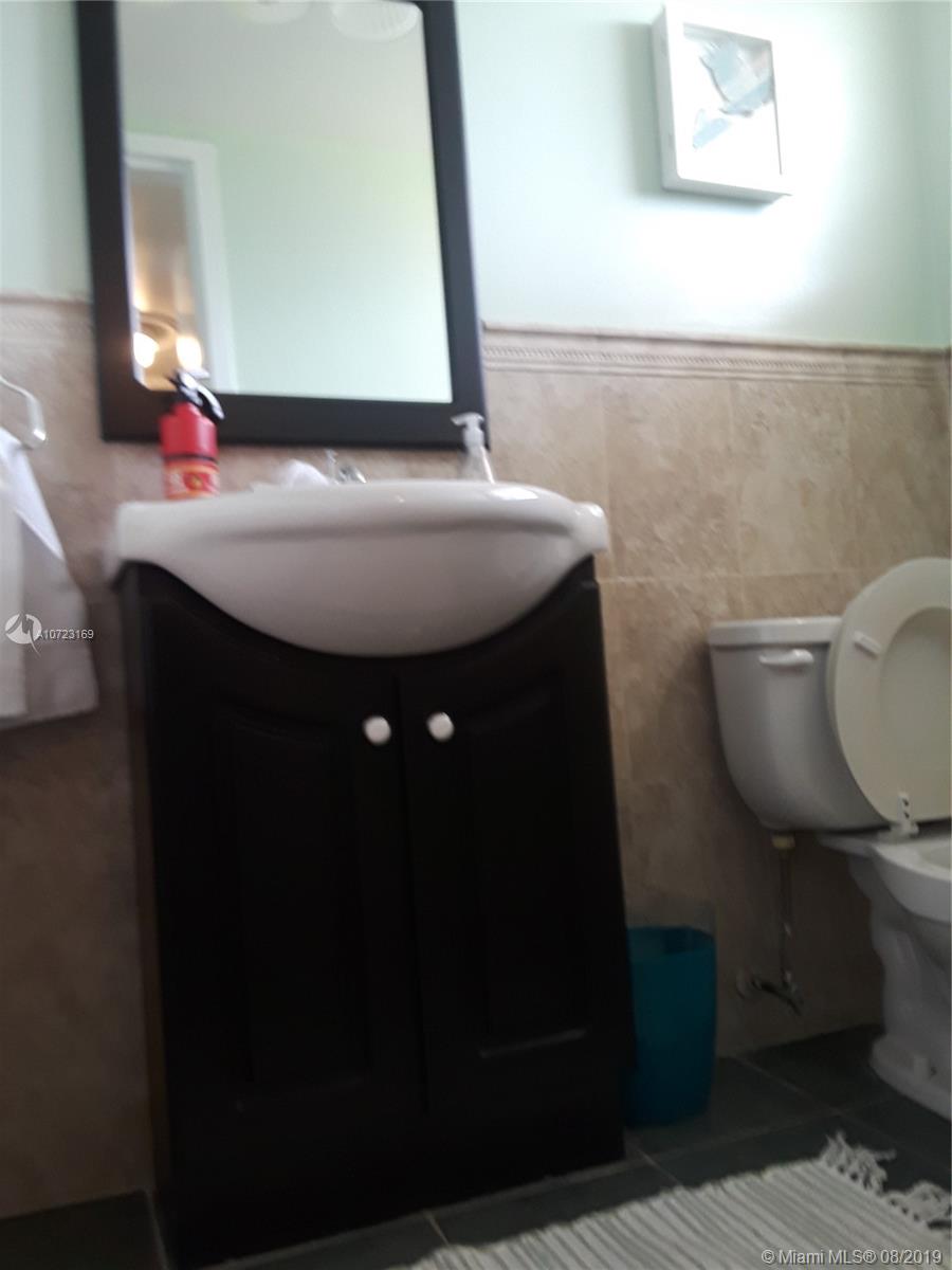 WATERWAY PLAZA CONDO - Residential Lease