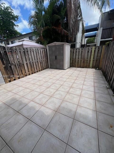 SOUTH LAKES VILLAGE II CO - Residential