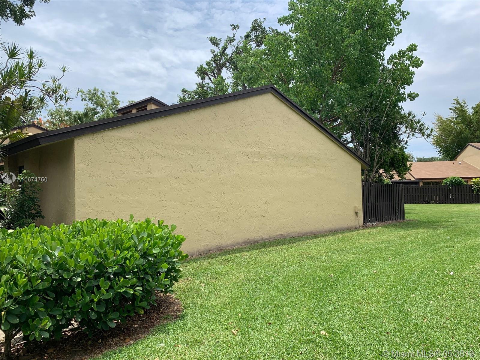 WOODGATE FIRST ADDITION - Residential