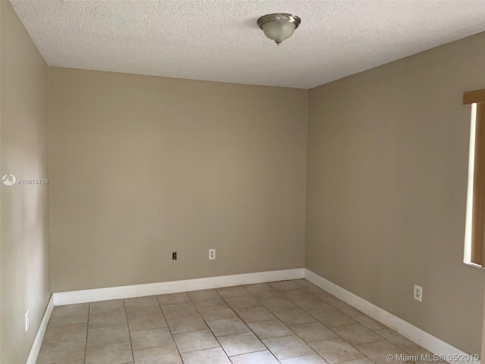 WOODGATE FIRST ADDITION - Residential