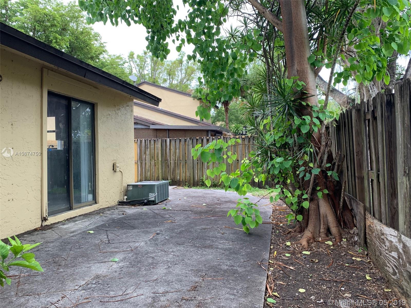 WOODGATE FIRST ADDITION - Residential