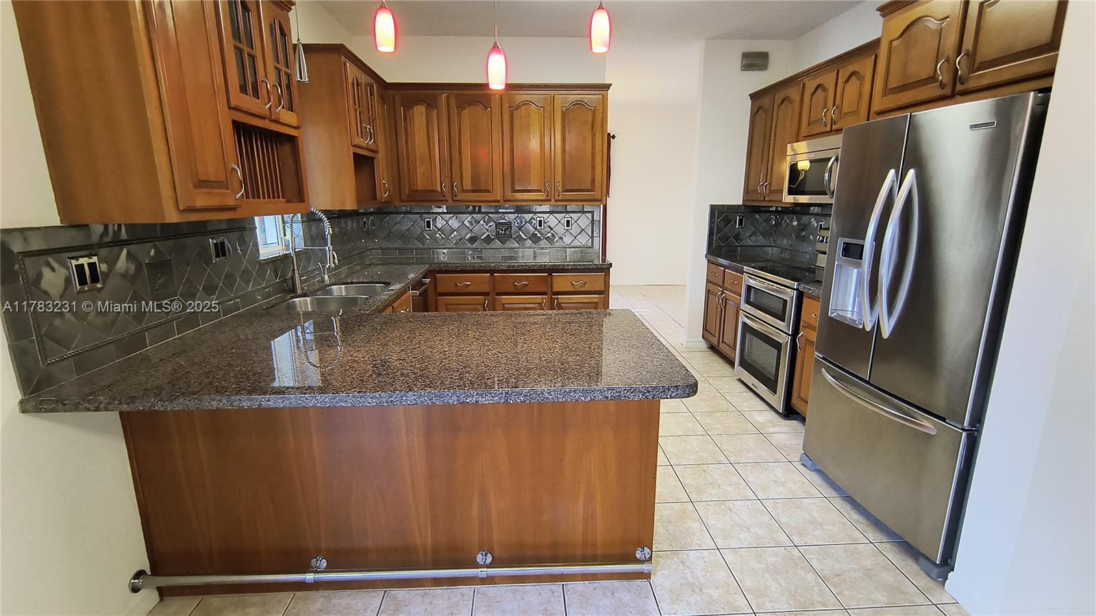 KEYS-GATE NO 3 - Residential