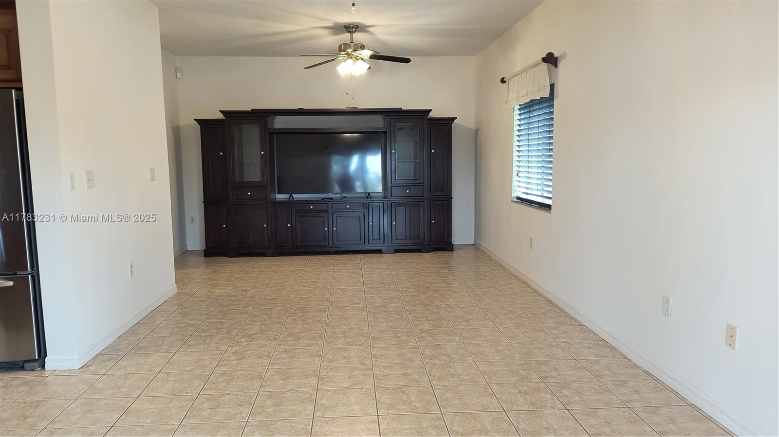 KEYS-GATE NO 3 - Residential