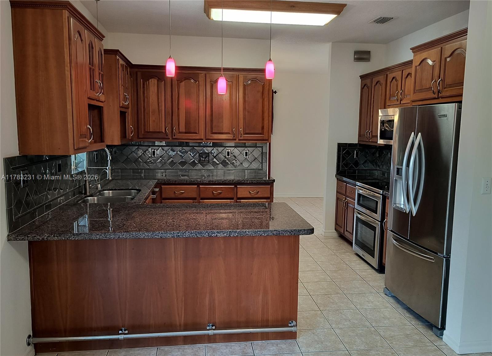 KEYS-GATE NO 3 - Residential