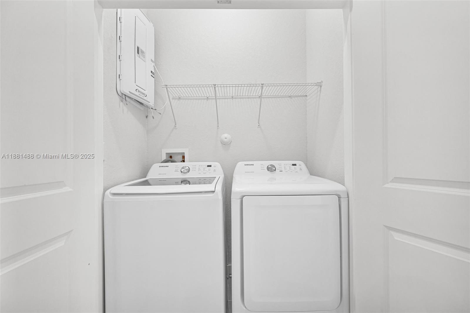 MC RESIDENTIAL - Residential