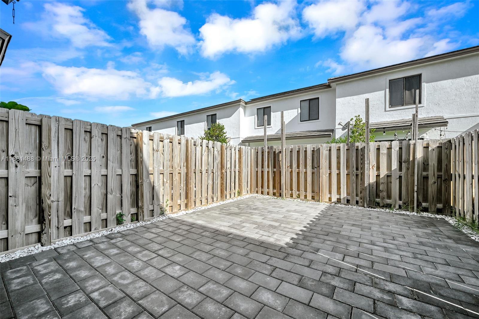 MC RESIDENTIAL - Residential