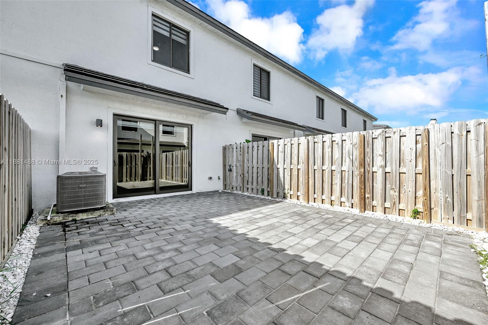 MC RESIDENTIAL - Residential