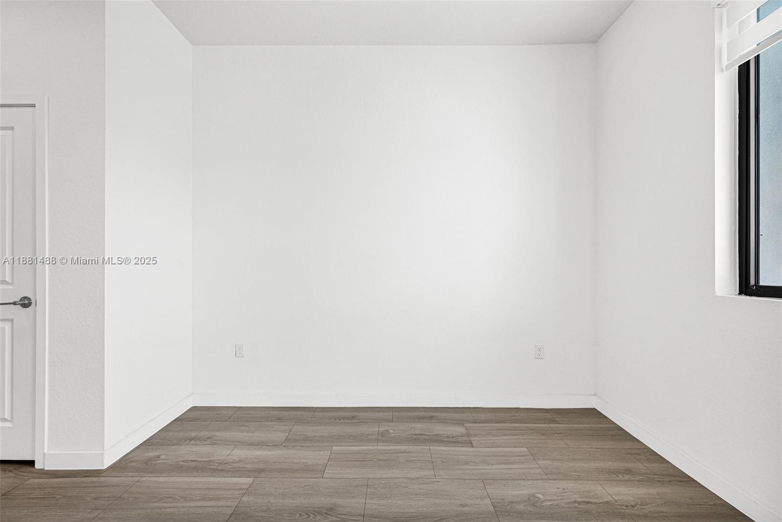 MC RESIDENTIAL - Residential