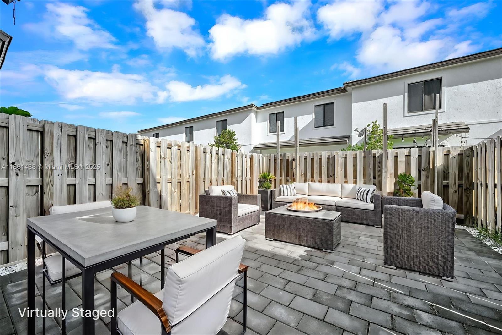 MC RESIDENTIAL - Residential