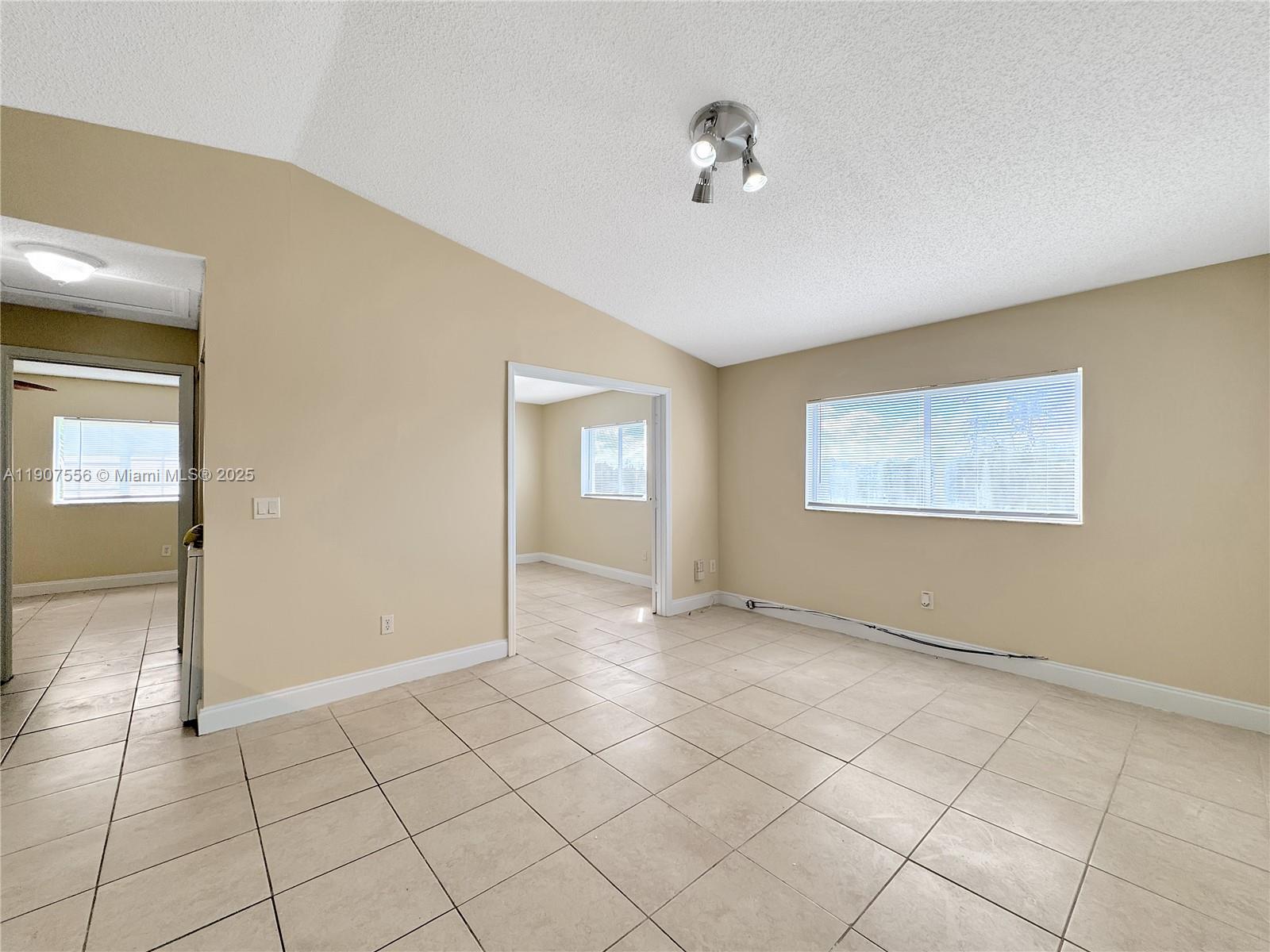 LAKEWOOD AT EMERALD HILLS - Residential Lease