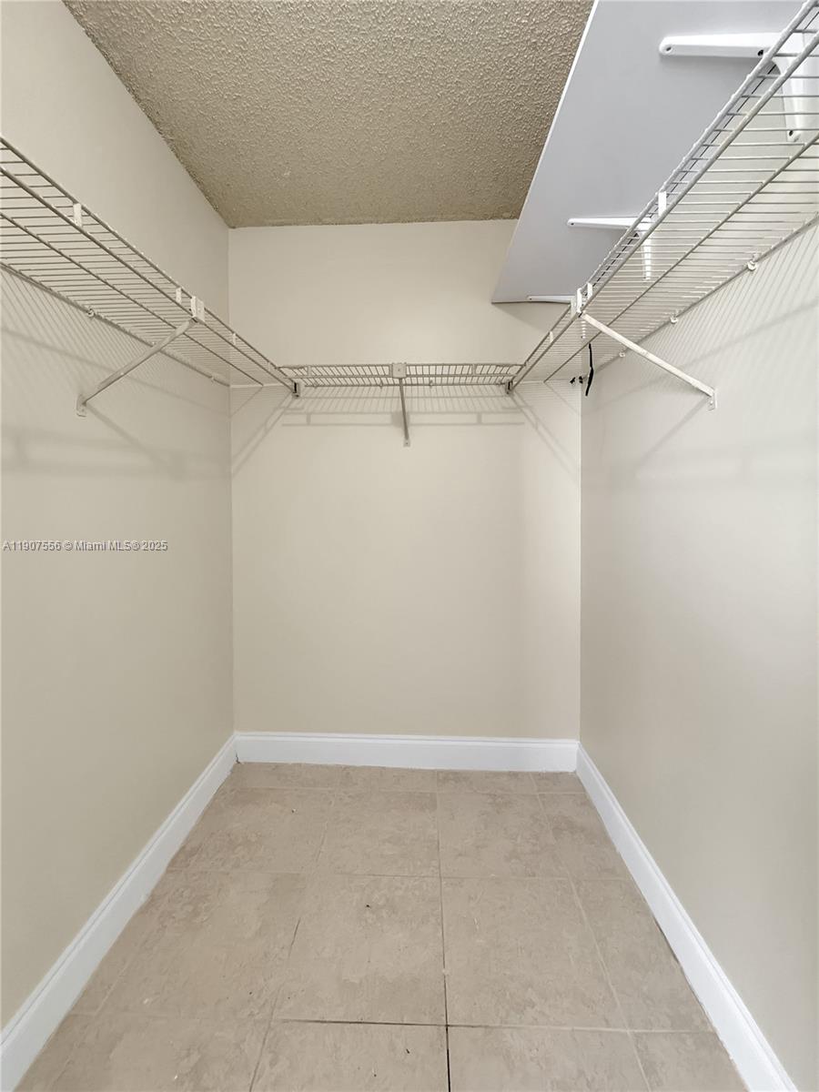 LAKEWOOD AT EMERALD HILLS - Residential Lease