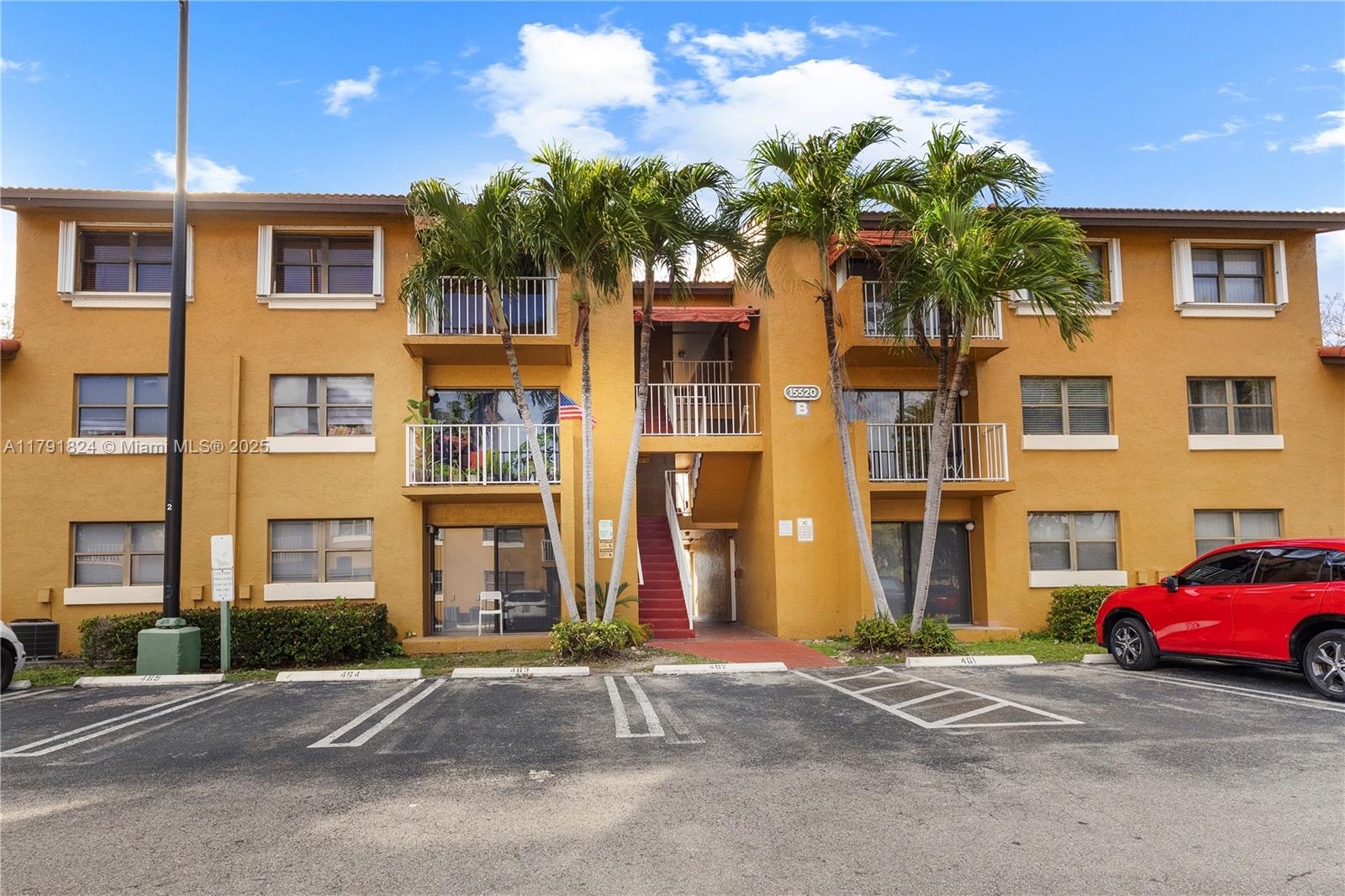 Property for Sale at 15520 Sw 80th St B-301, Miami, Broward County, Florida - Bedrooms: 2 
Bathrooms: 1  - $259,000