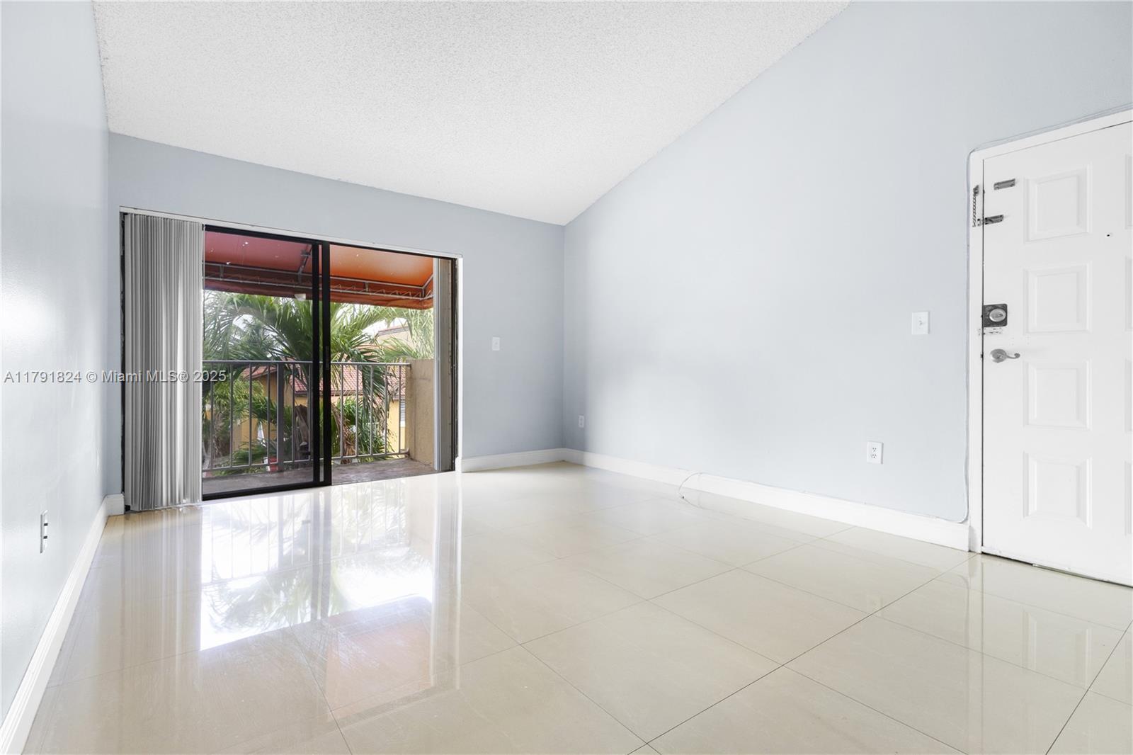 Property for Sale at 15520 Sw 80th St B-301, Miami, Broward County, Florida - Bedrooms: 2 
Bathrooms: 1  - $259,000