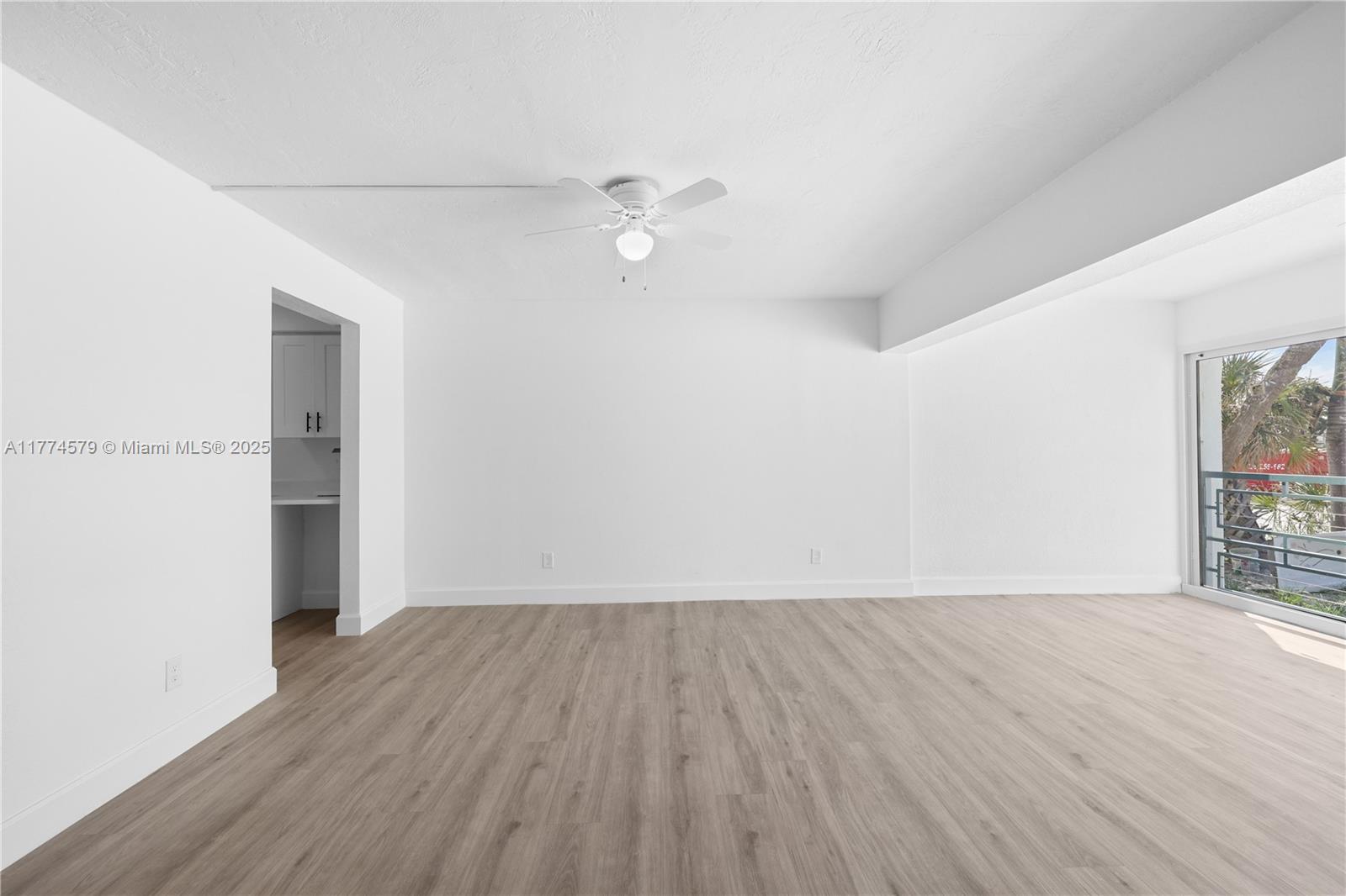 PRIVATEER - Residential