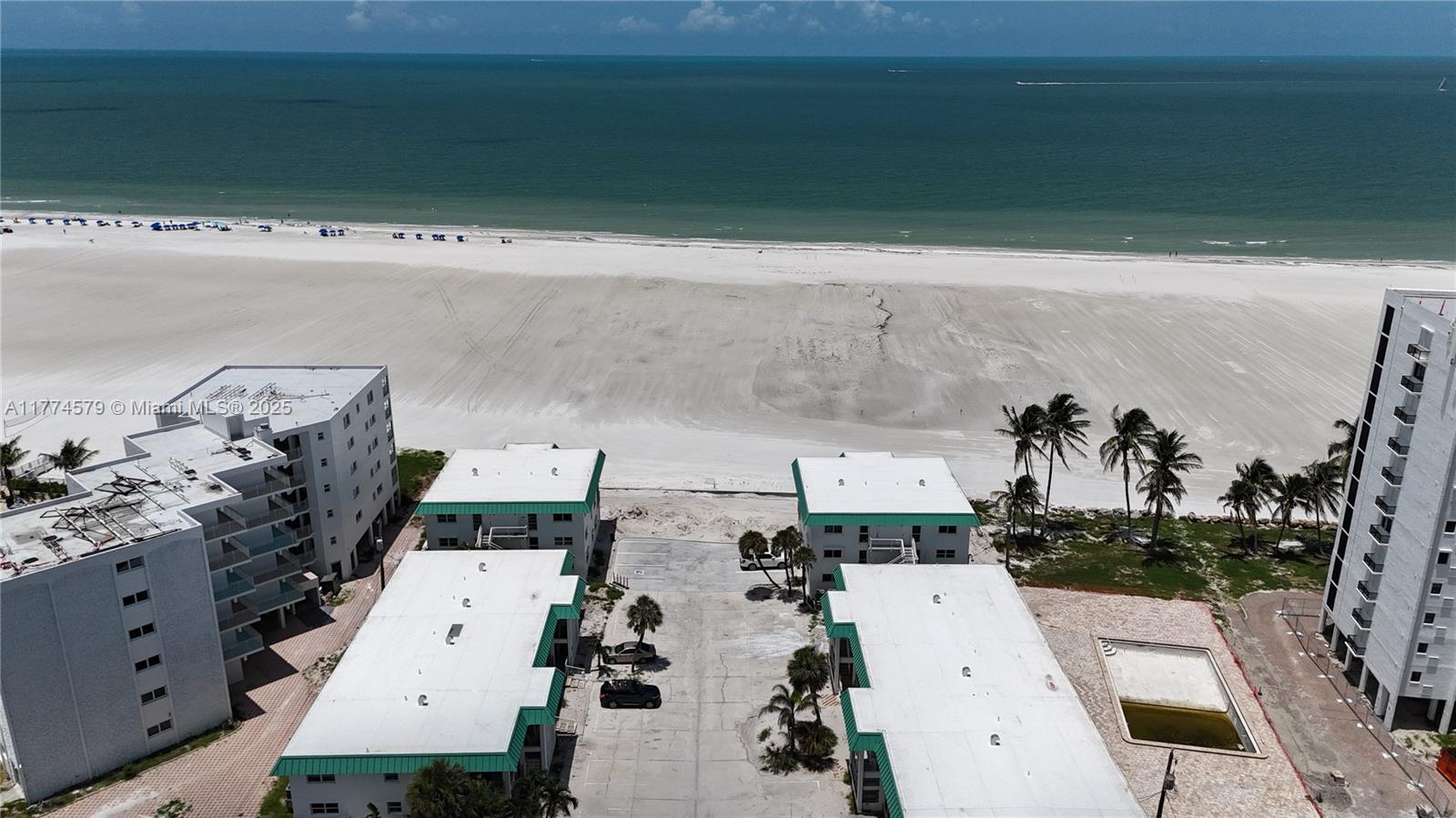 PRIVATEER - Residential