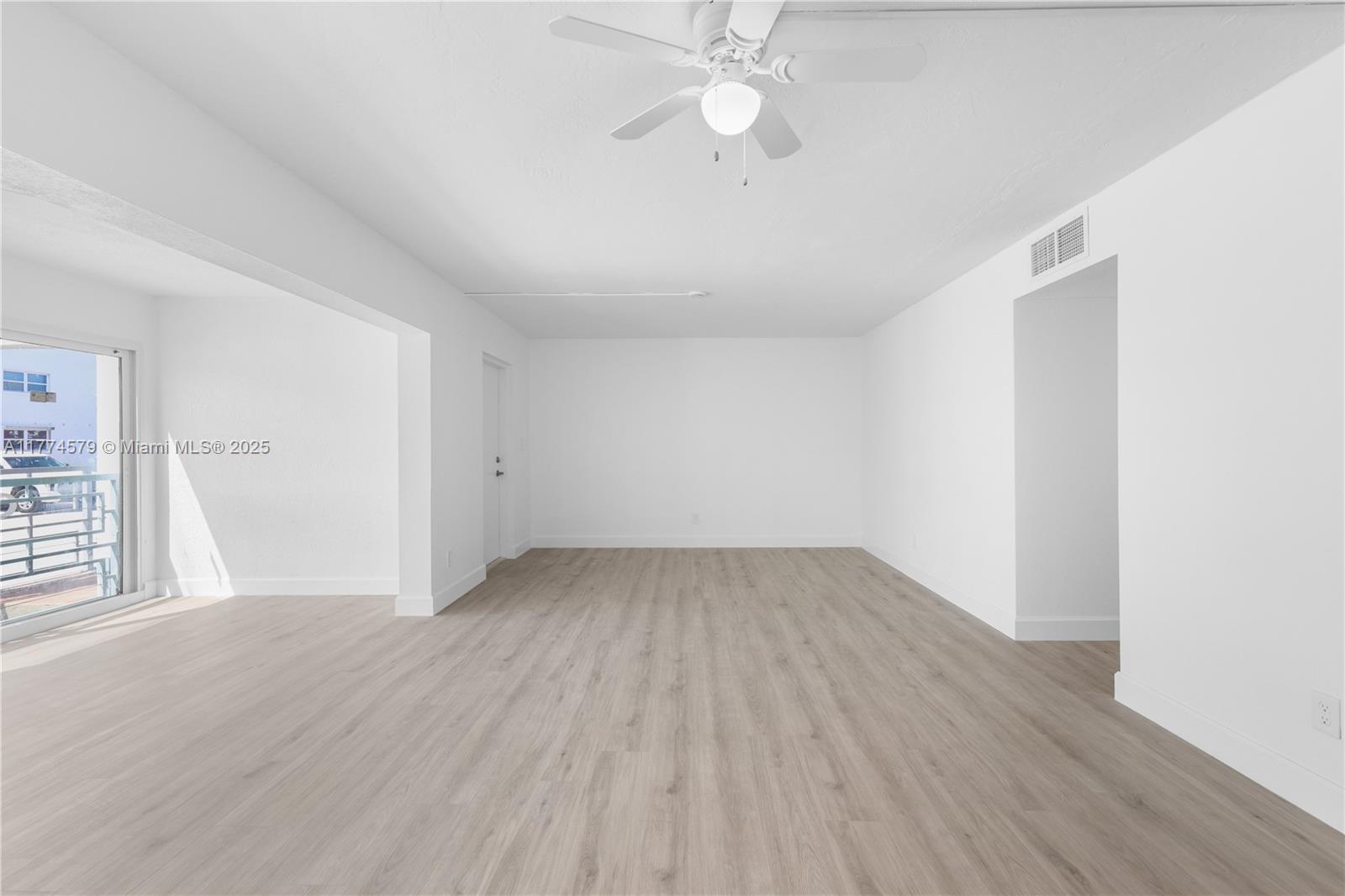 PRIVATEER - Residential