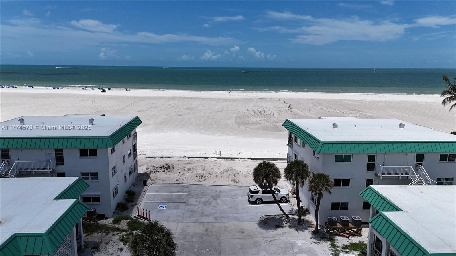 PRIVATEER - Residential