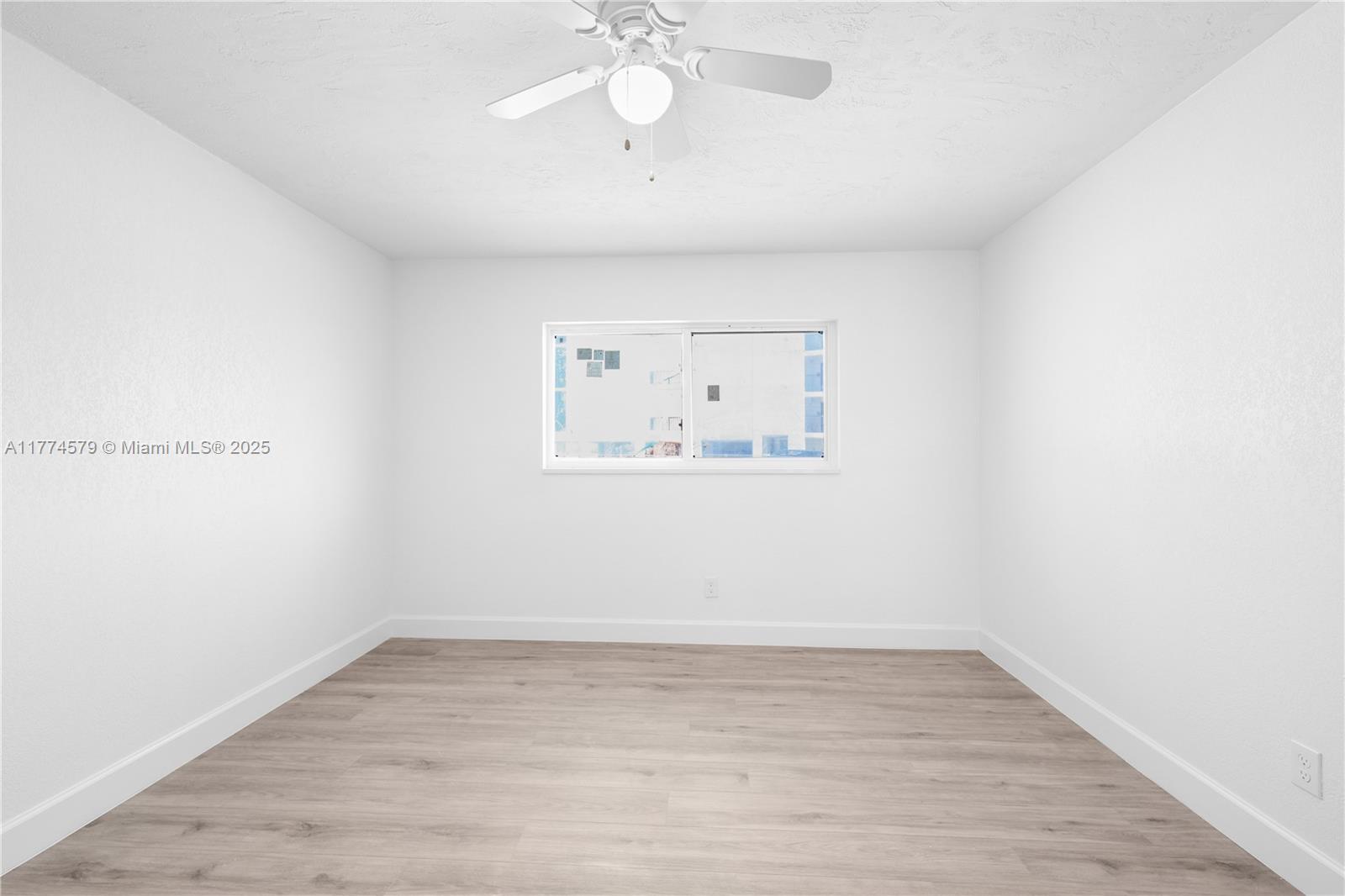 PRIVATEER - Residential