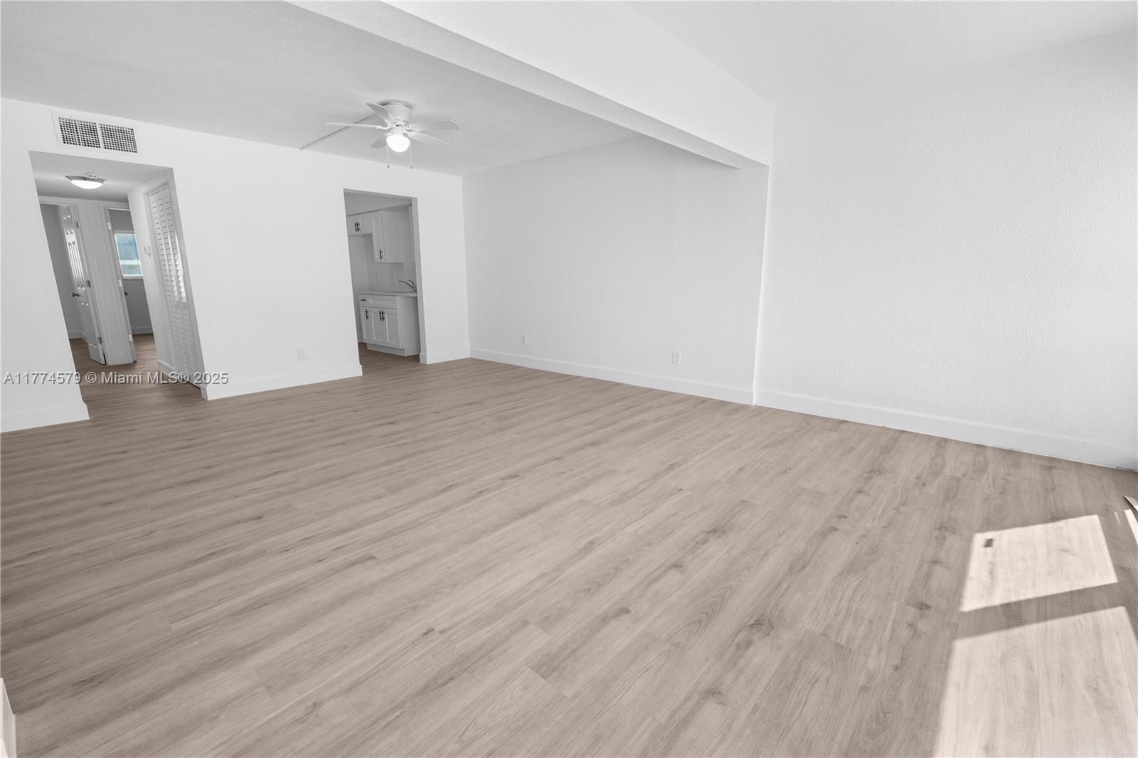 PRIVATEER - Residential