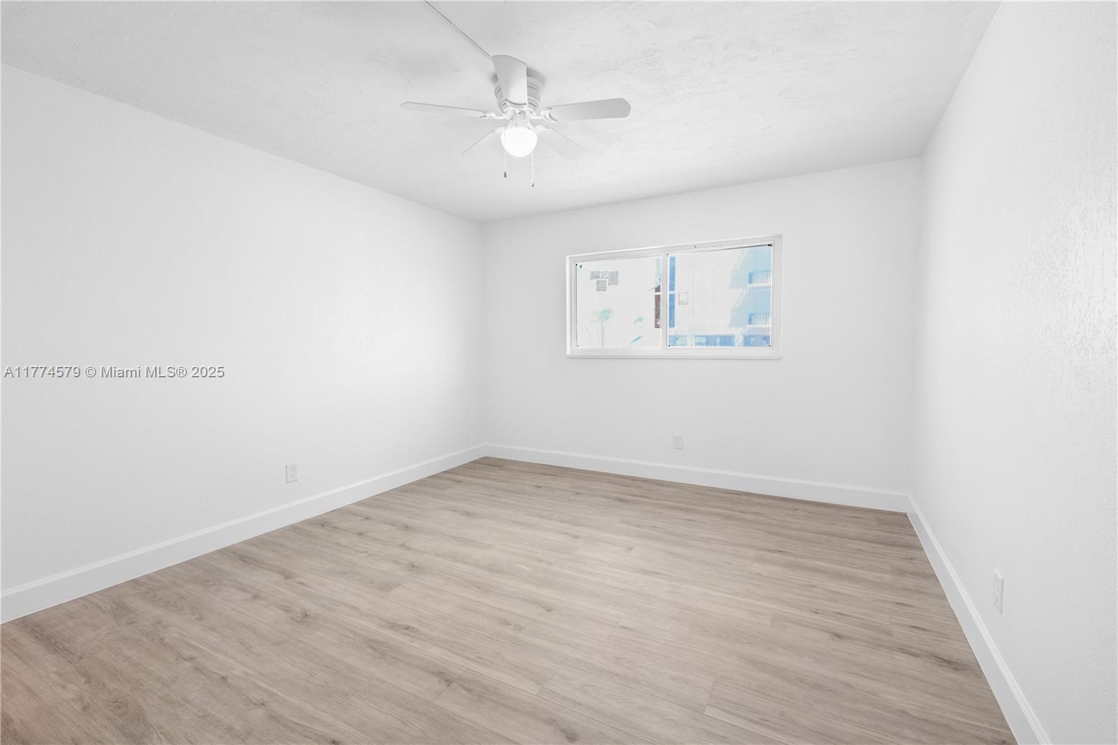 PRIVATEER - Residential