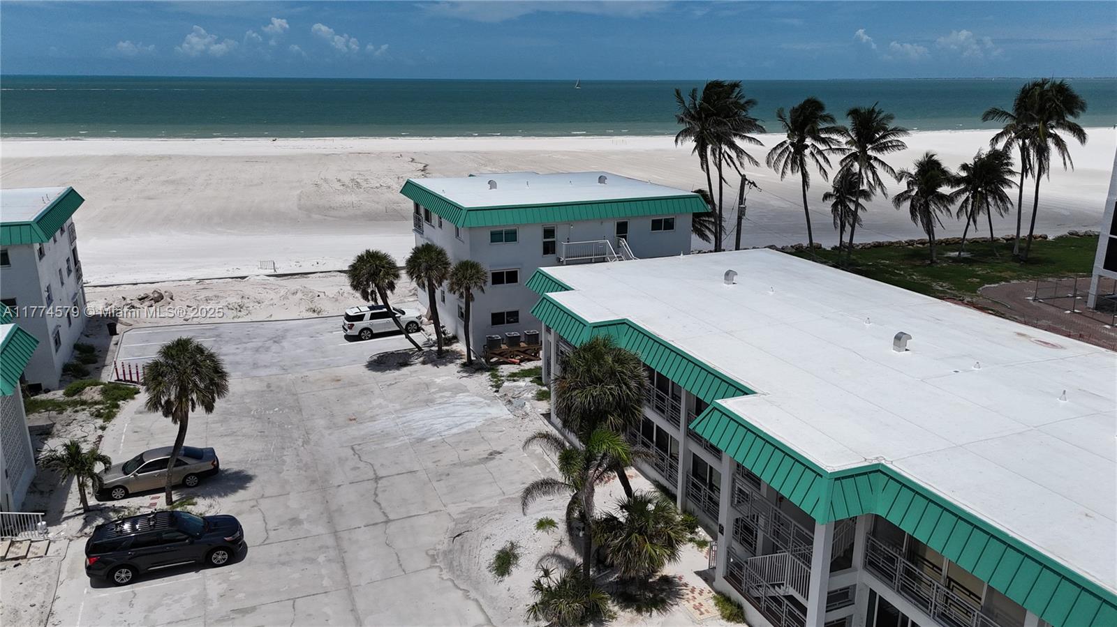 PRIVATEER - Residential