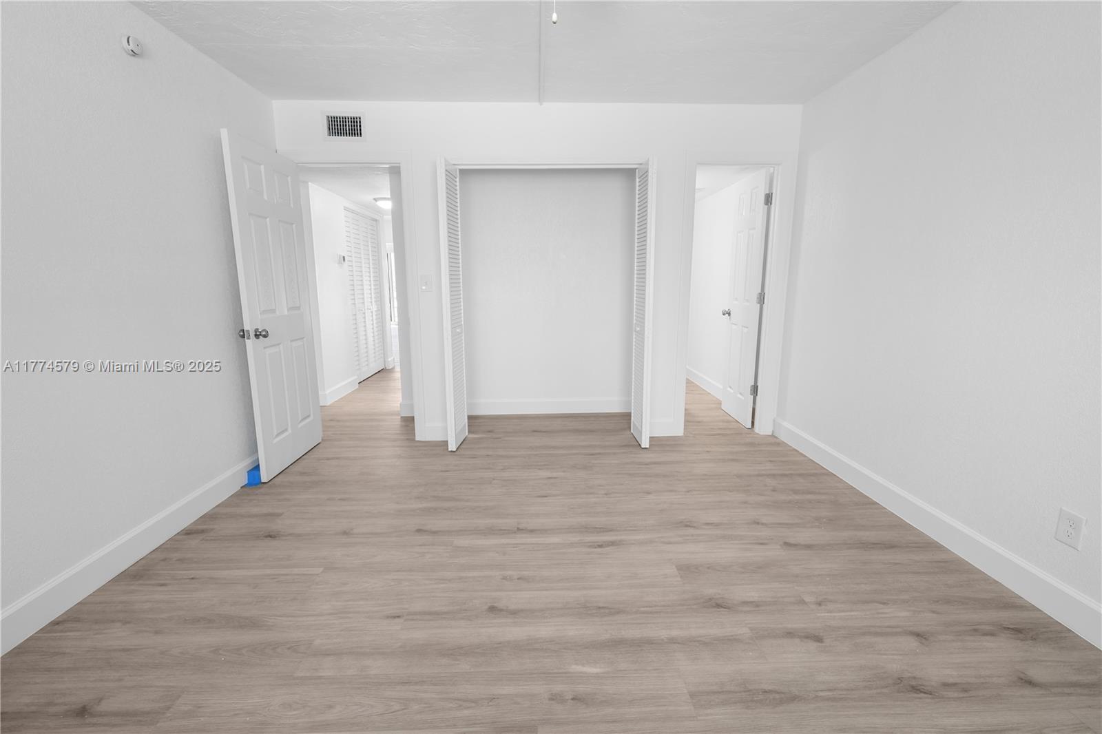 PRIVATEER - Residential