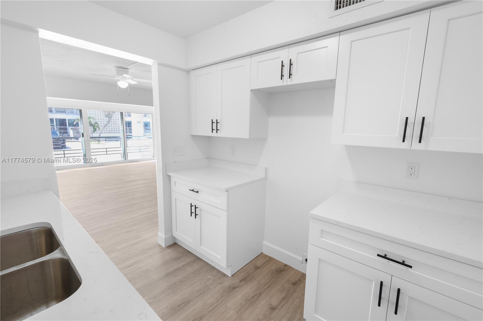 PRIVATEER - Residential