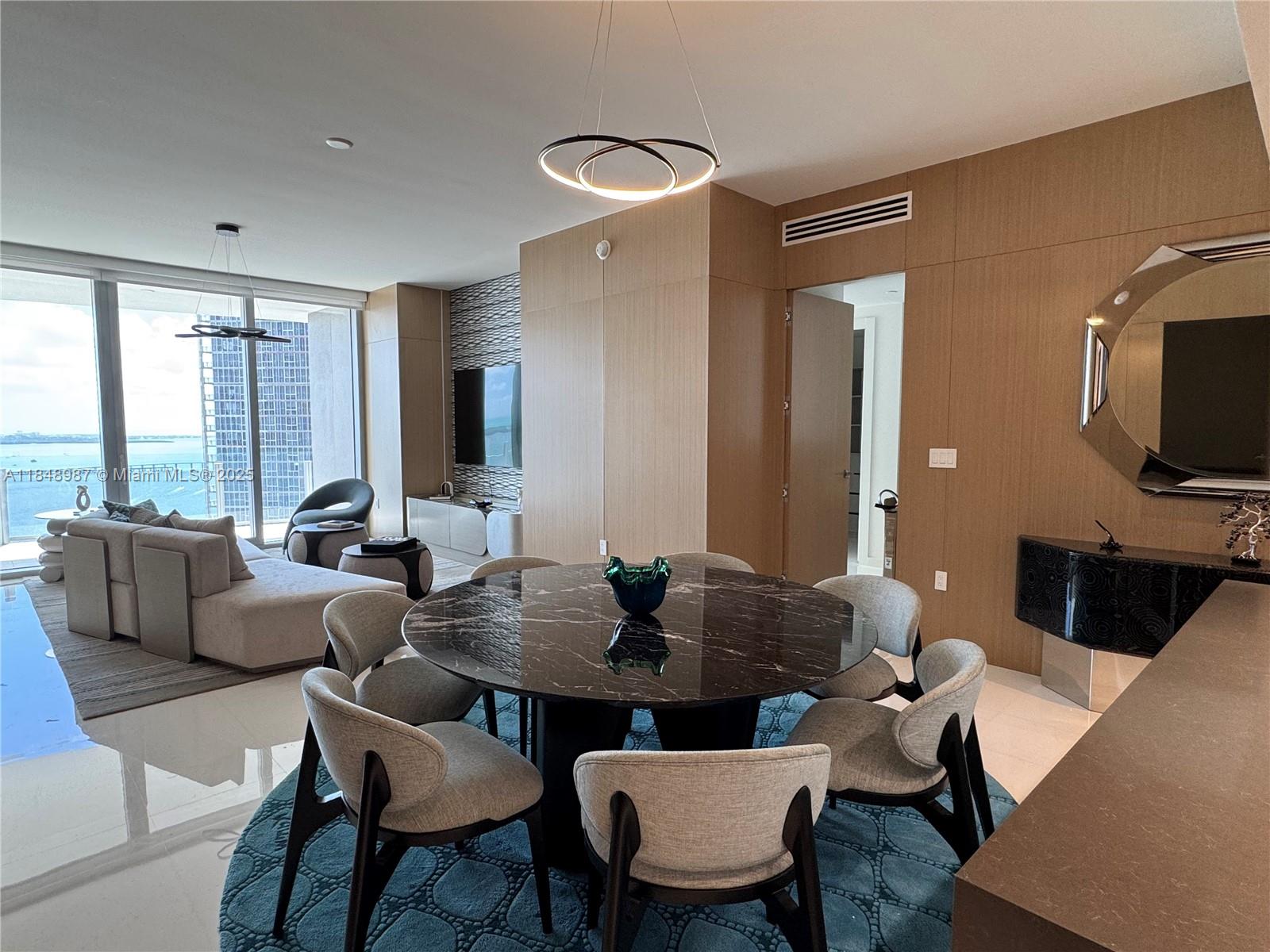300 Biscayne Boulevard Way 4705W