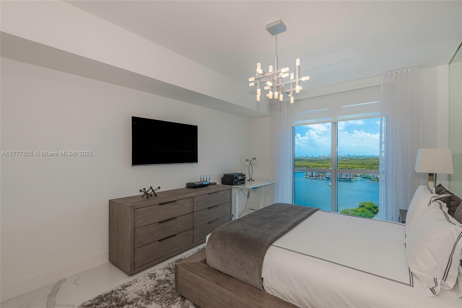 MARINA PALMS RESIDENCES N - Residential