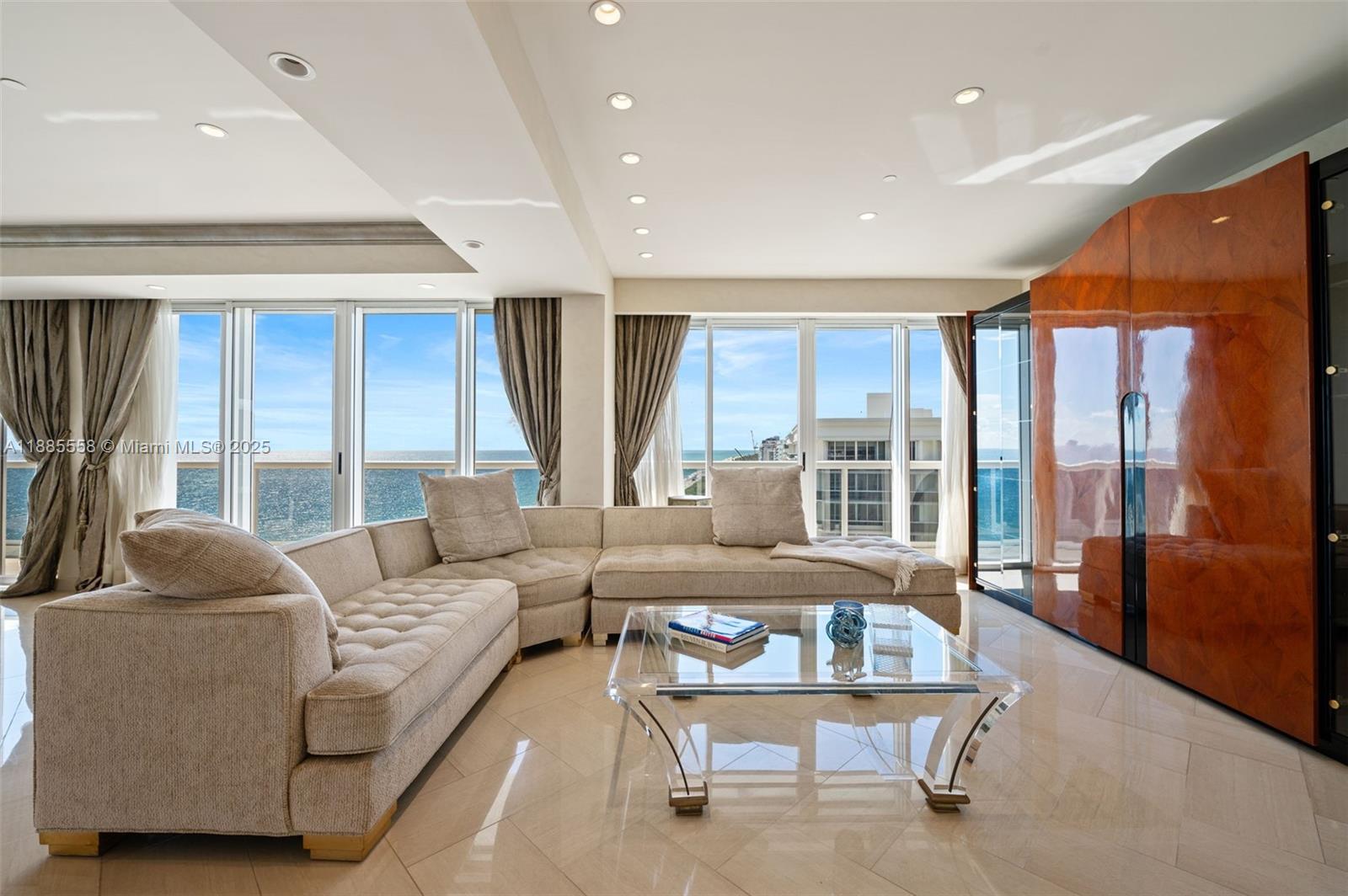 MAJESTIC TOWER - Residential Lease
