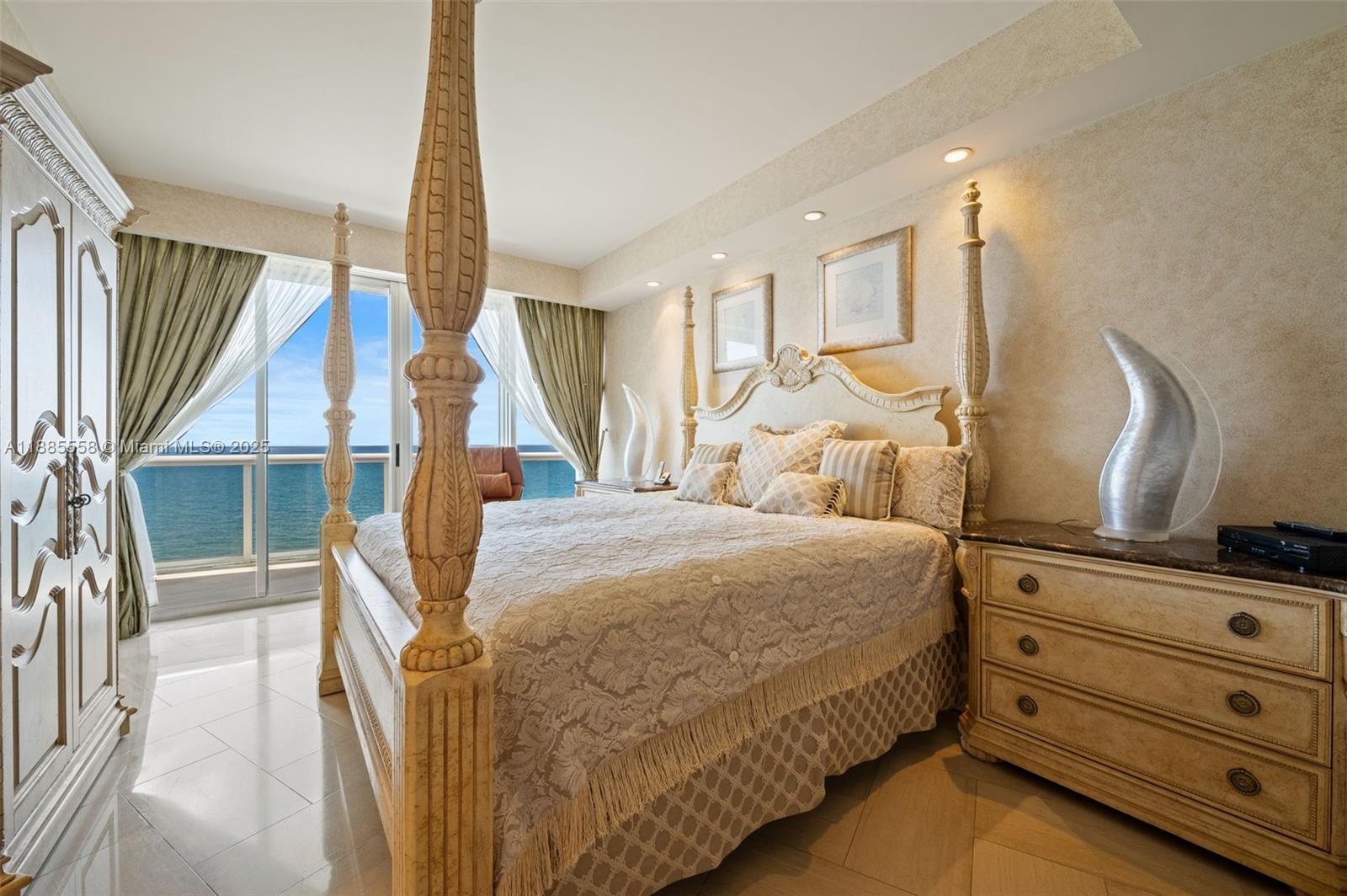 MAJESTIC TOWER - Residential Lease