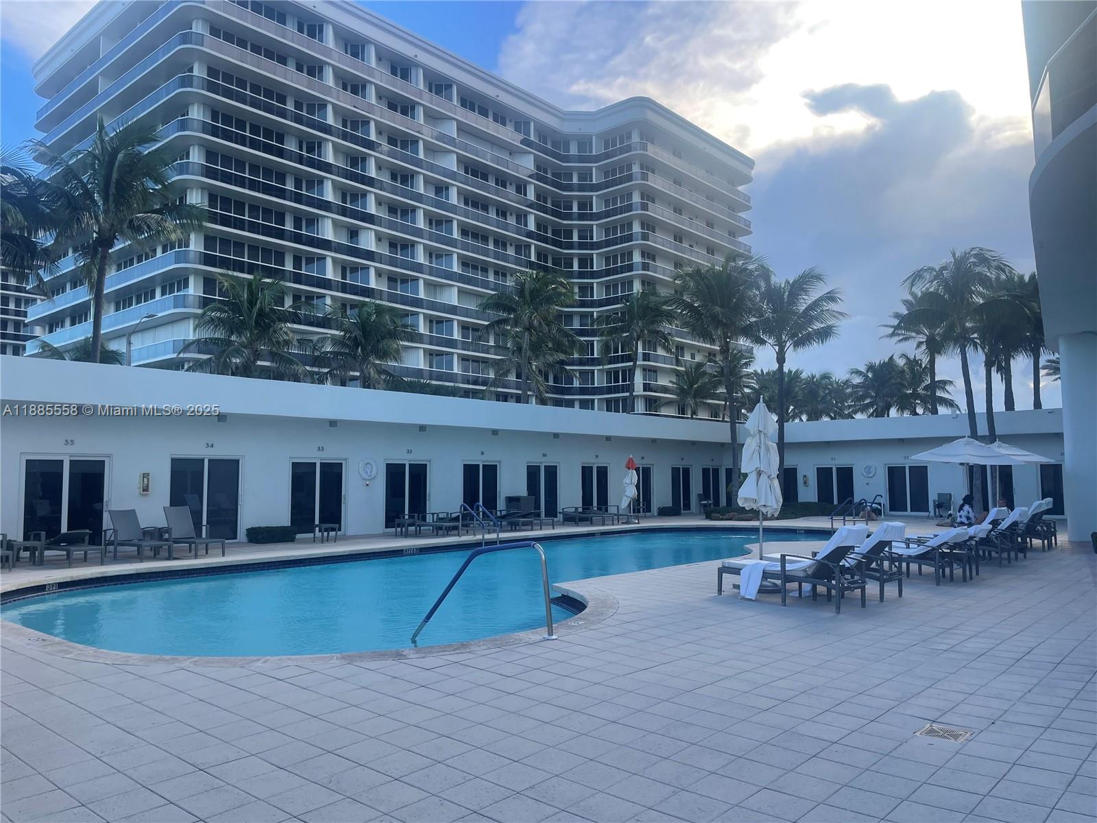 MAJESTIC TOWER - Residential Lease