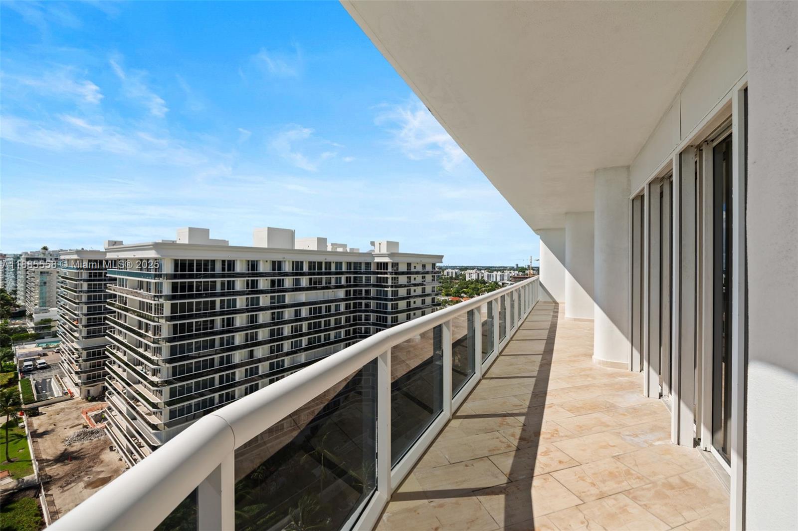 MAJESTIC TOWER - Residential Lease