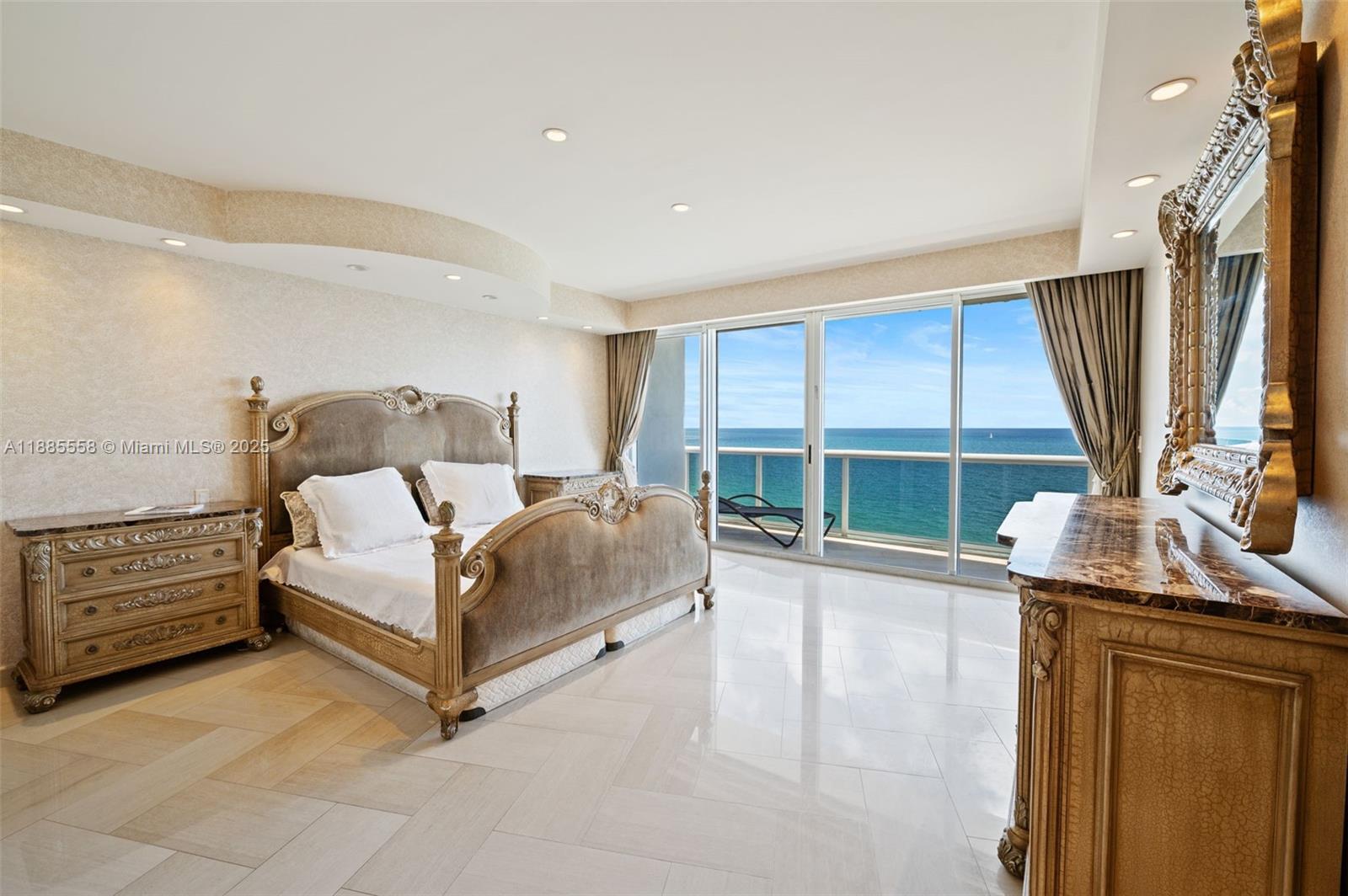 MAJESTIC TOWER - Residential Lease