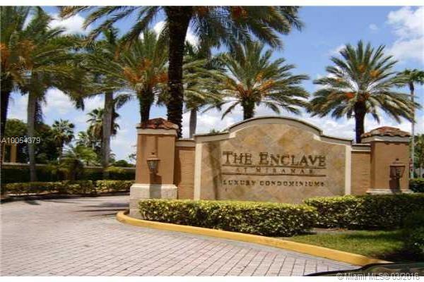 BEST LOCATION IN MIRAMAR. THIS ONE BEDROOM ONE BATHROOM IS IN ONE OF THE BEST COMPLEX IN MIRAMAR. FRESHLY PAINTED, READY FOR NEW TENANT. THIS UNIT HAS TILE ALL THROUGHOUT. 24 HOUR SECURITY GUARD. WASHER AND DRYER INSIDE UNIT